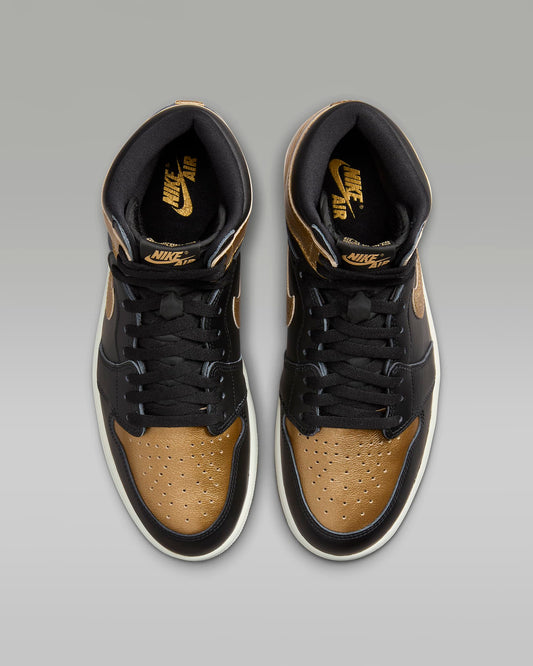 Air Jordan 1 Retro High OG 'Black and Gold'